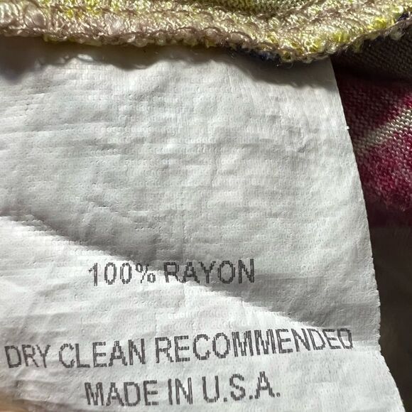 T-BAGS Women’s Abstract Print Plunge Neckline Tunic Top Yellow/Pink Size Large - Picture 9 of 9